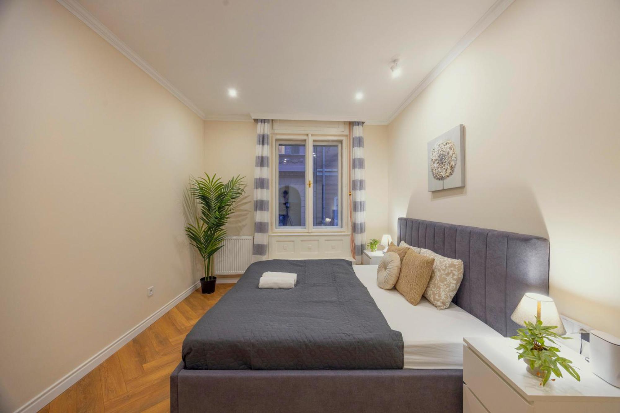 Deluxe & Grand Z15 In A Prime Location Appartement Boedapest